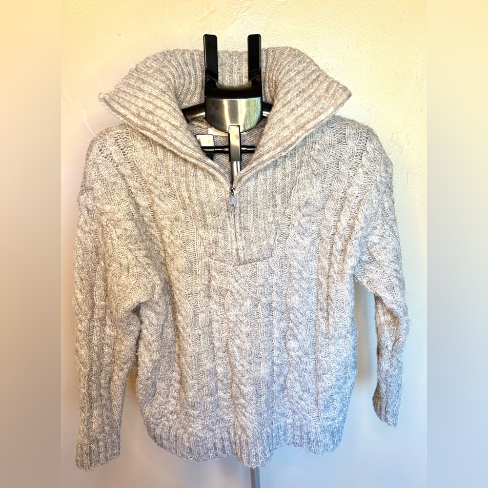 All in Favor Women’s Cream Zip-Up Sweater